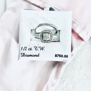 Beautiful 1/2kt engagement ring set.